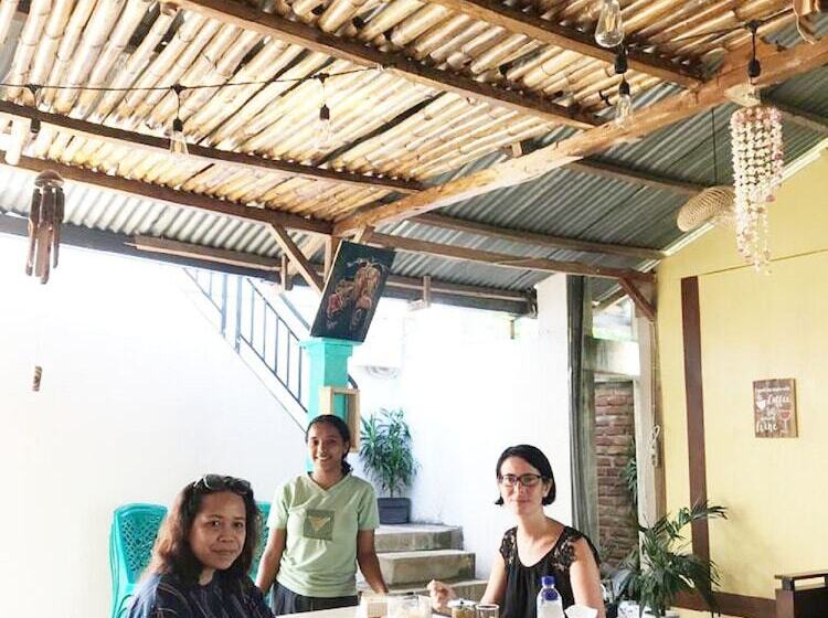 ペンション A Manta Homestay