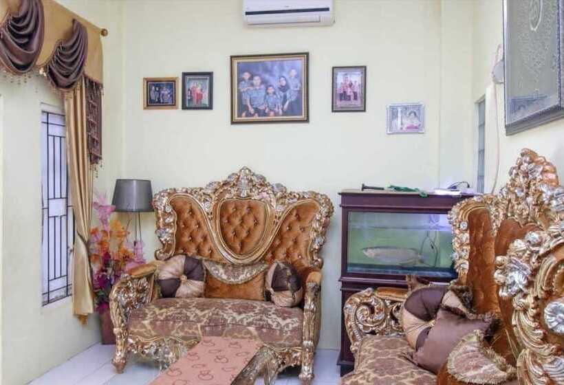 膳宿费 Ambon Residence Syariah