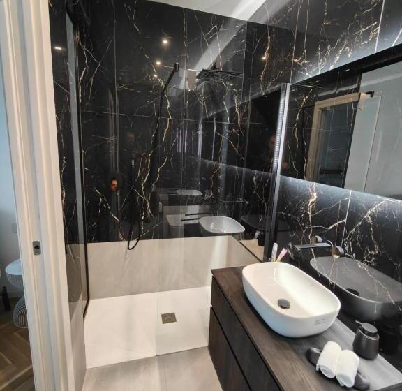 膳宿费 B And G San Babila Luxury In The Heart Of Milano   Design District