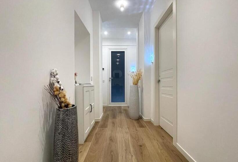 膳宿费 B And G San Babila Luxury In The Heart Of Milano   Design District