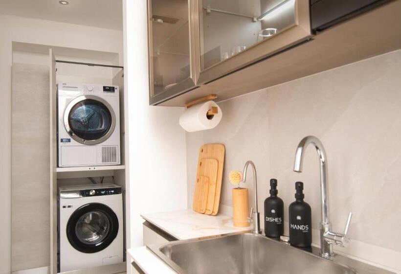 膳宿费 B And G San Babila Luxury In The Heart Of Milano   Design District