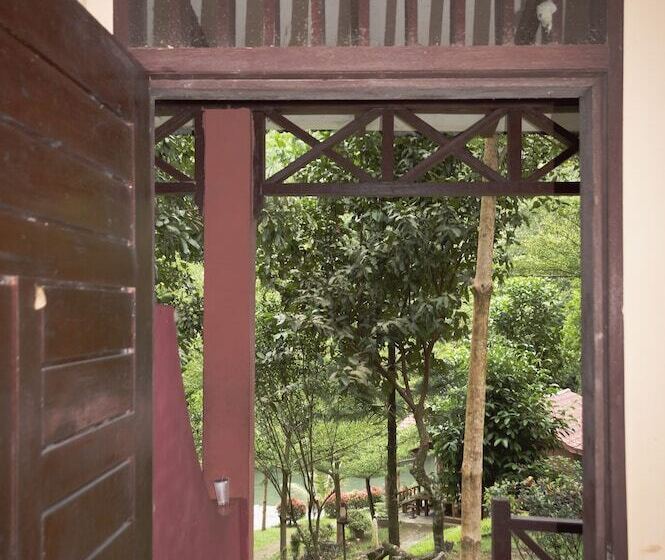 بنسيون Batu Katak Gibbon Guesthouse