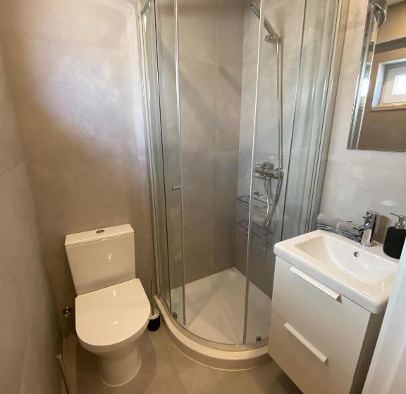 بنسيون Carcavelos Beach Walking Distance Room