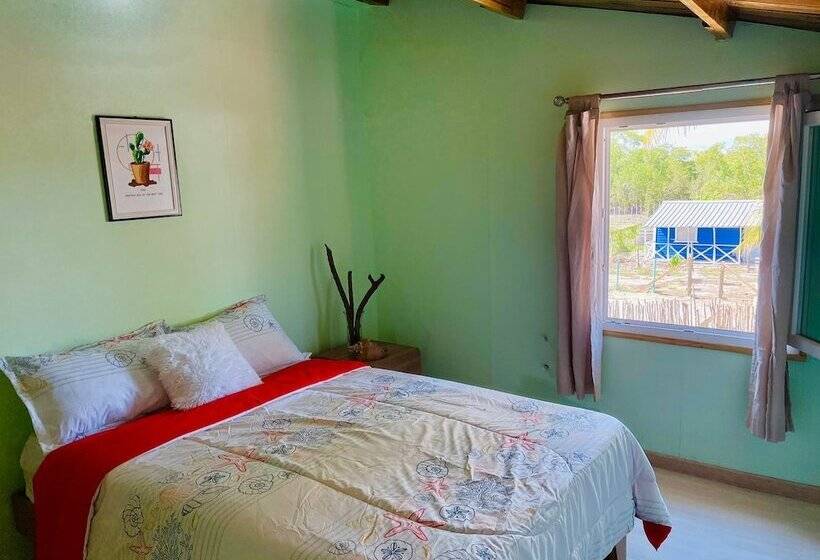 بنسيون Casajuan