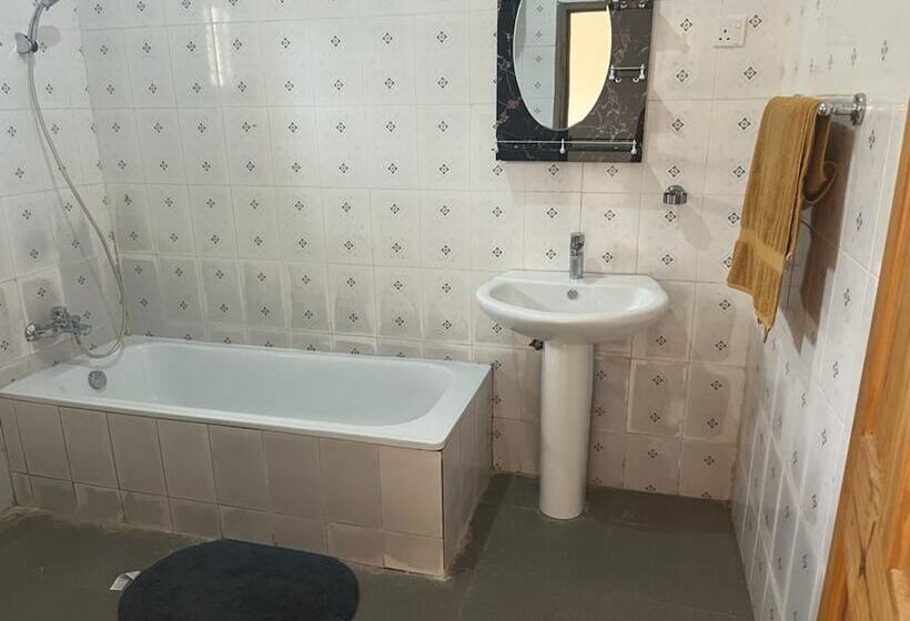 پانسیون Champions Lodge Brufut Gambia