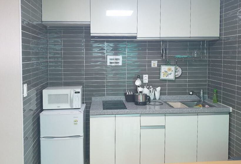 ペンション Chungju Apple Guest House