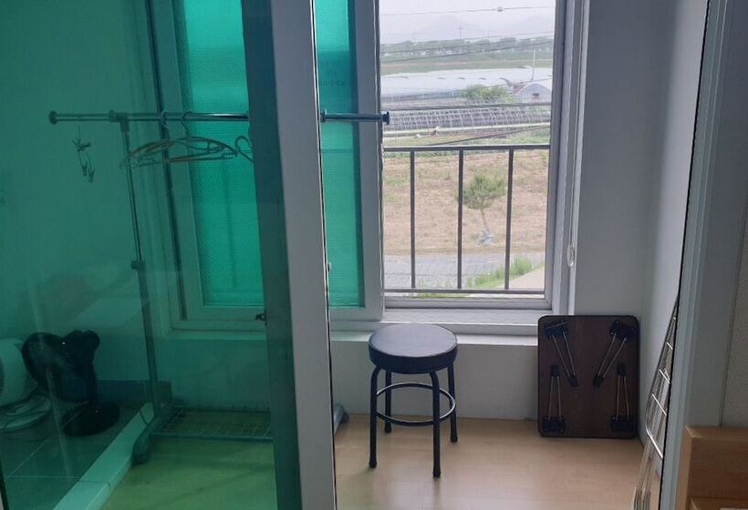 ペンション Chungju Apple Guest House