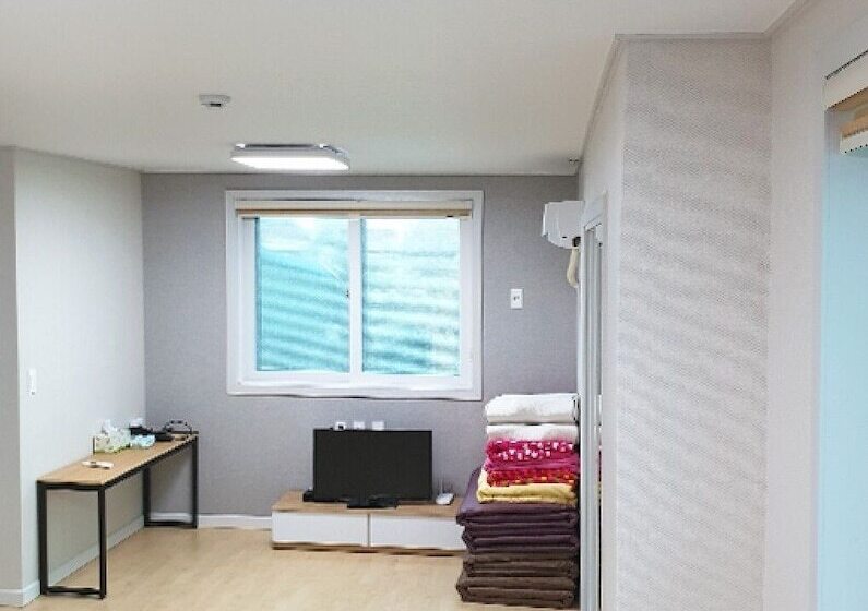 ペンション Chungju Apple Guest House