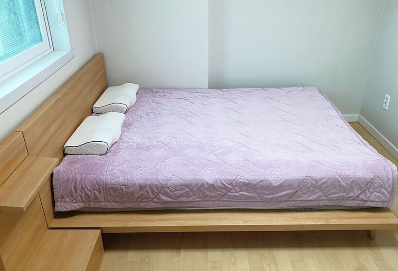 ペンション Chungju Apple Guest House