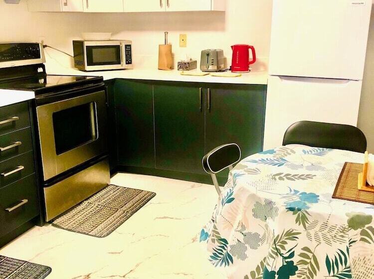 پانسیون Cozy Home