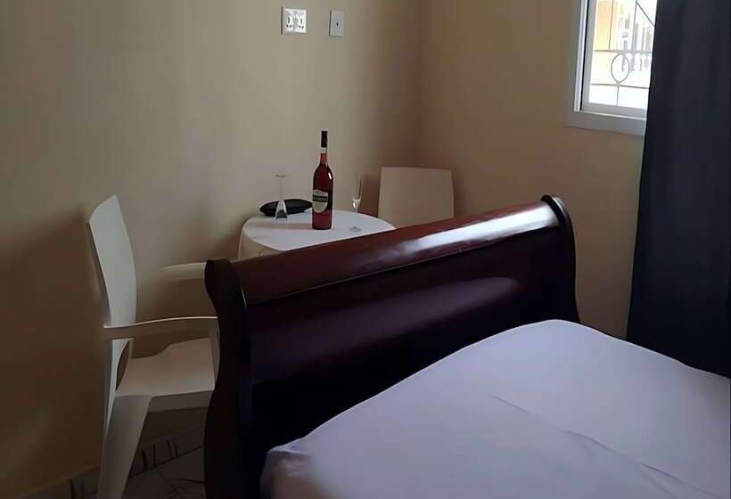 Pensione Faith And Grace Guest House