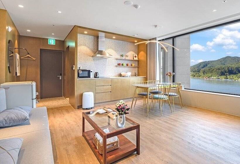 ペンション Gapyeong Laputa Resort