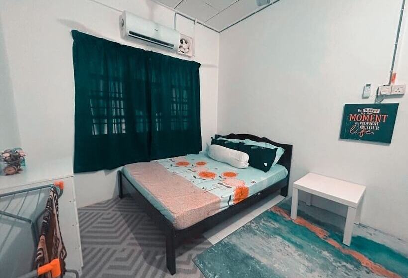 بنسيون Huda Homestay Bandar Tanah Merah