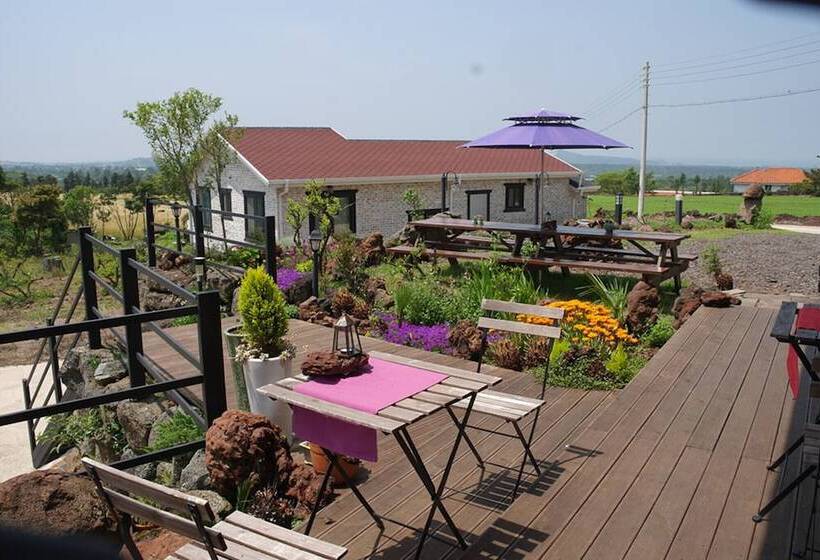 Pensão Jeju Baramuieondeok Guest House