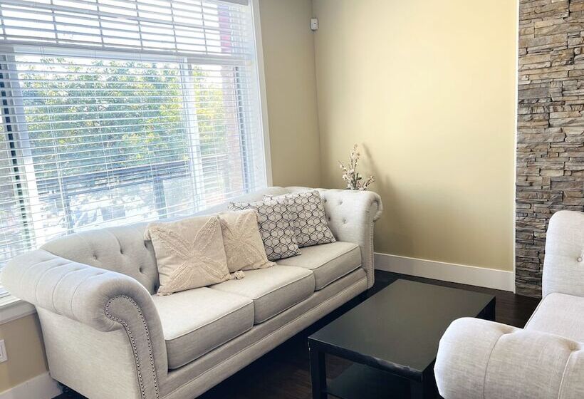 膳宿费 Jennifers House