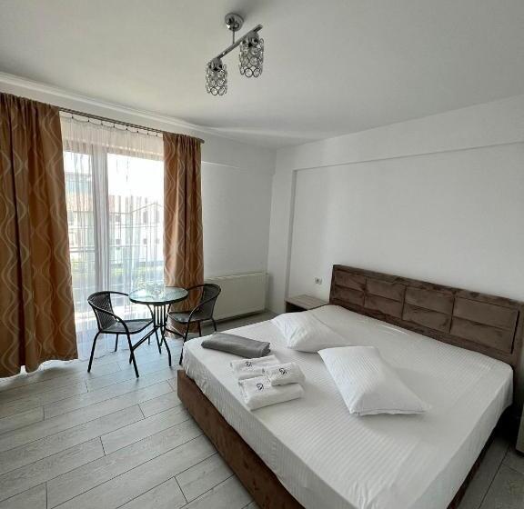 膳宿费 Luxury By Saray