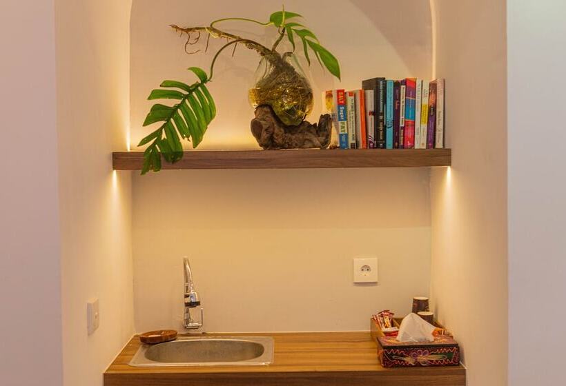 بنسيون Nobody Inn Bali