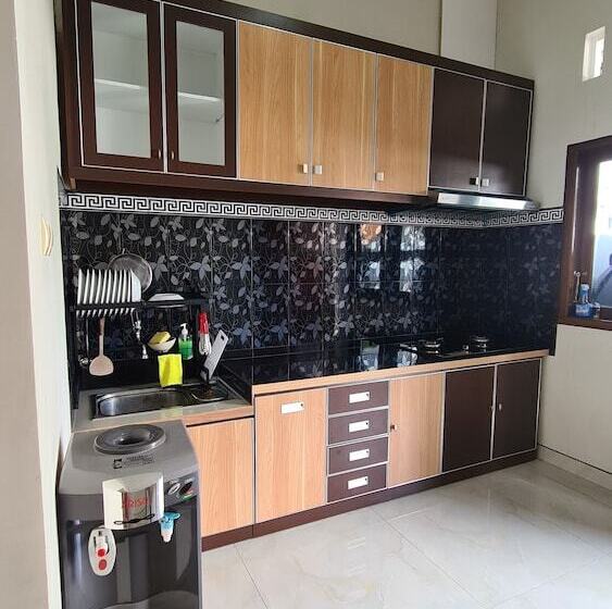 펜션 Oemah Wisata Ringinsari