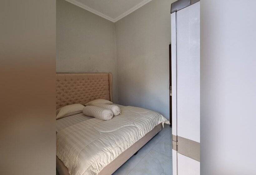 پانسیون Oemah Wisata Ringinsari