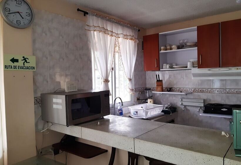 ペンション Posada Mirny