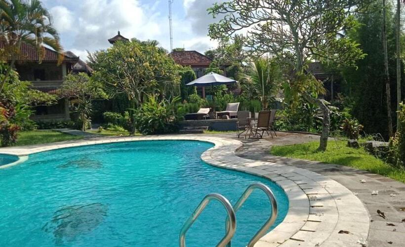 פנסיון Puri Indrakila