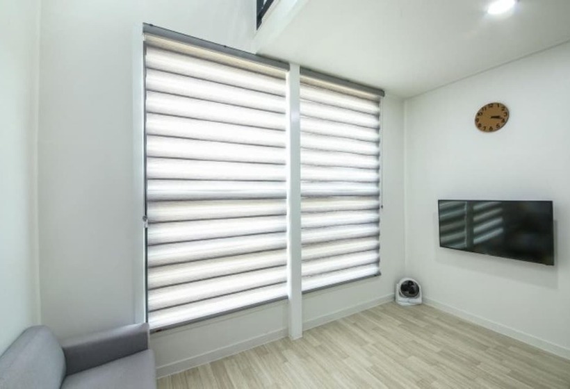 Pensiune Taean Hue Place Pool Villa