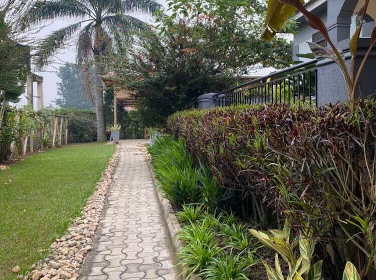 پانسیون The Greenville Home