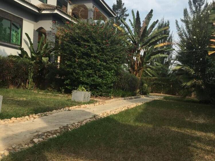 پانسیون The Greenville Home