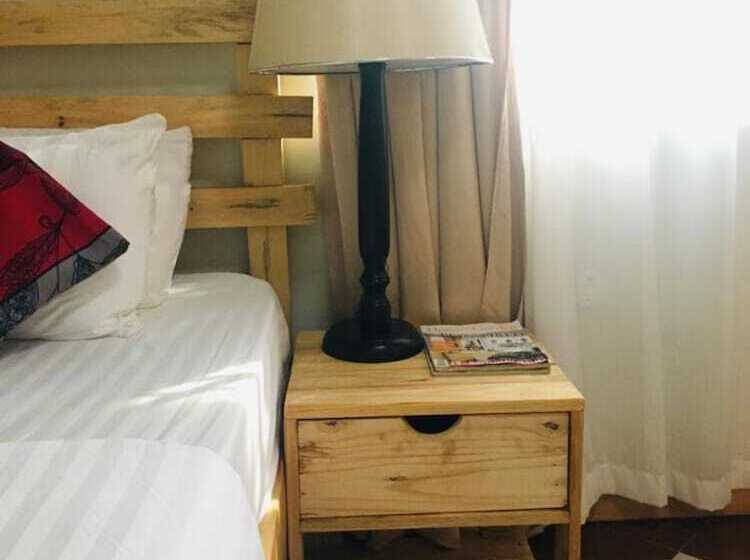 پانسیون The Greenville Home