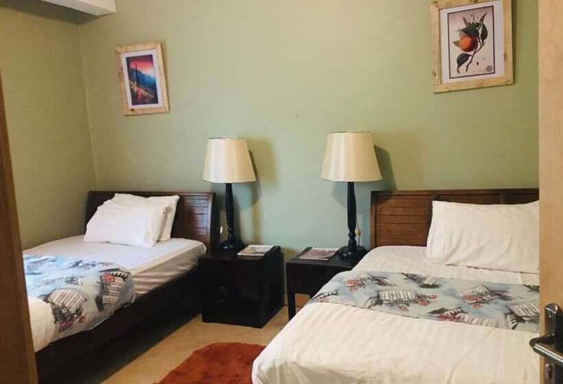 پانسیون The Greenville Home