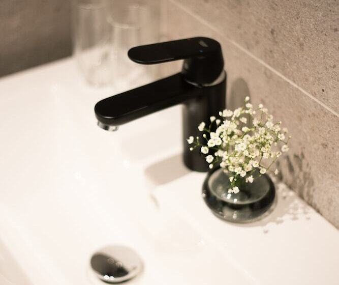 بنسيون Trugstad Gård