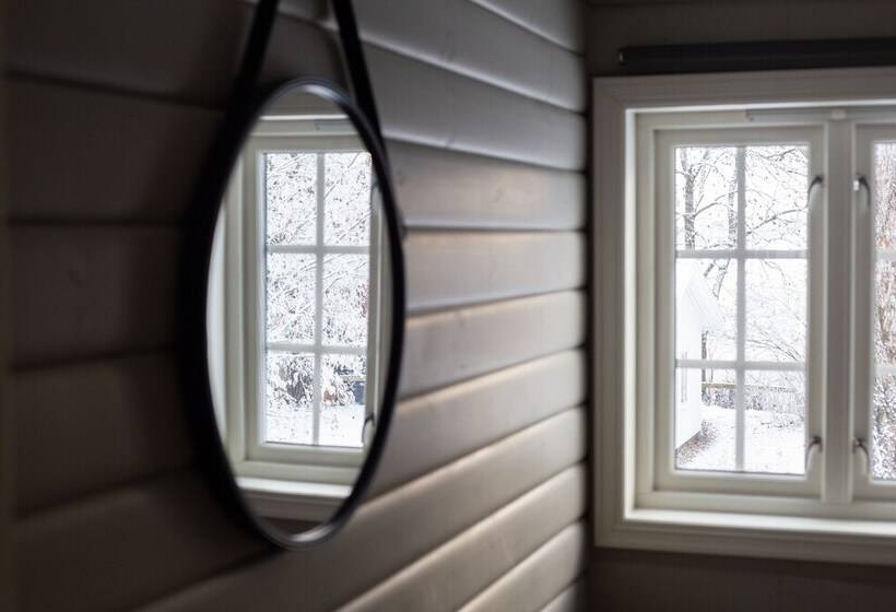 بنسيون Trugstad Gård