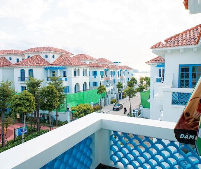 استراحتگاه Sun Grand Feria