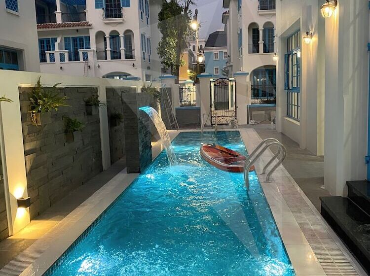 استراحتگاه Sun Grand Feria