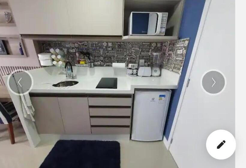 Em Cabo Frio Cond Royale Bairro Passagem Un 229