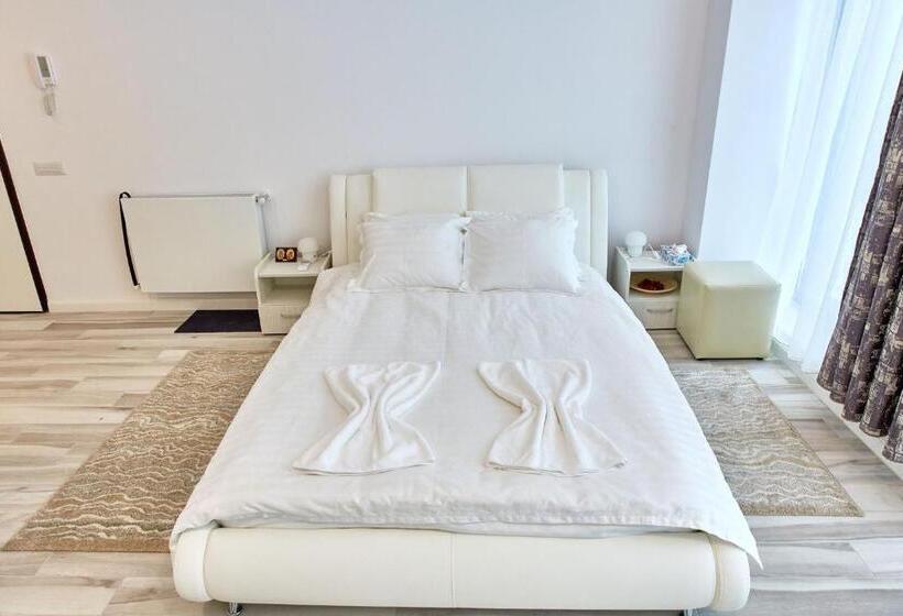 Studio Bel Air Lotus