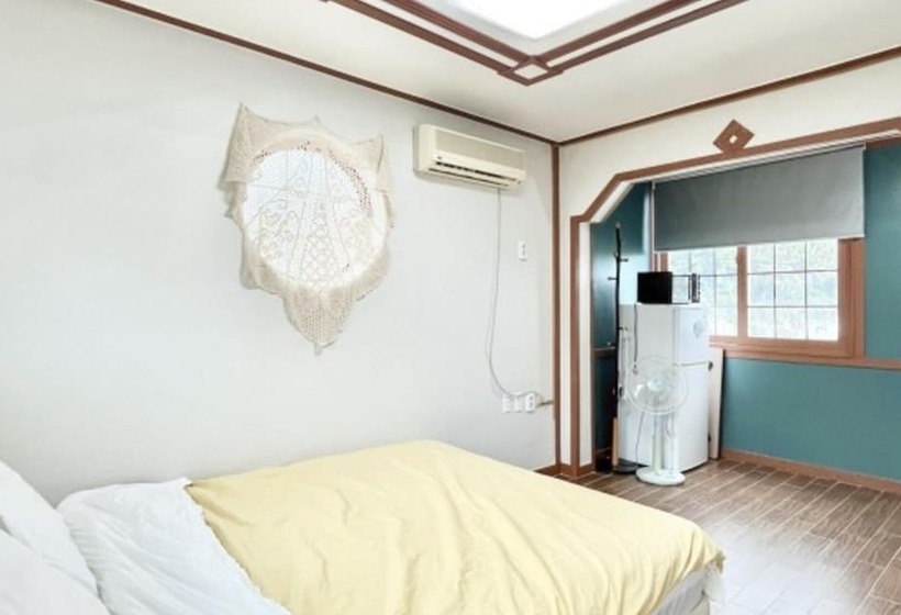 Taean Kkotjibada Sketch Pension