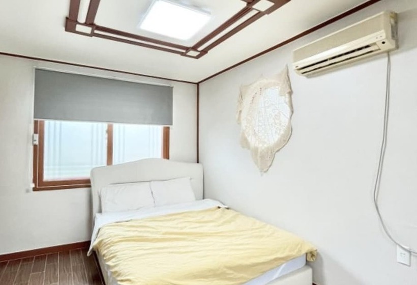 Taean Kkotjibada Sketch Pension