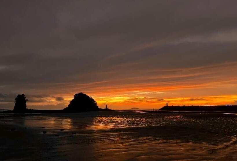 Taean Kkotjibada Sketch Pension