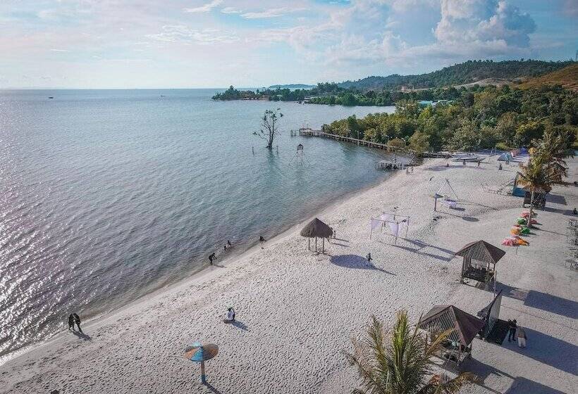 Viovio Beach & Resort