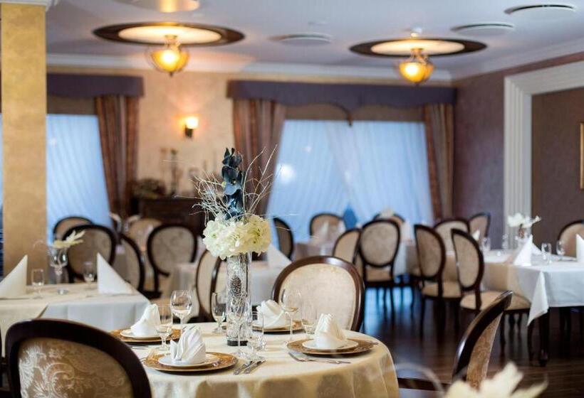 Borowinowy Zdrój Hotel Wellness Spa & Conference