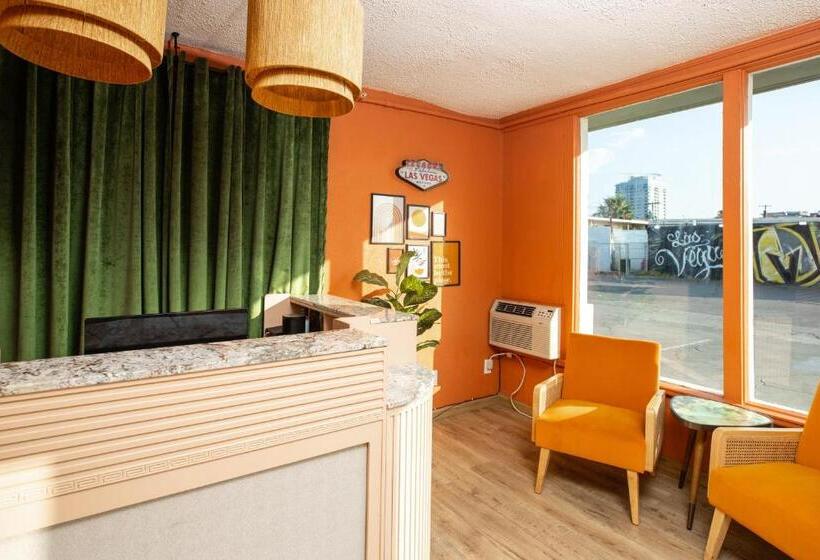 Bungalows Hostel