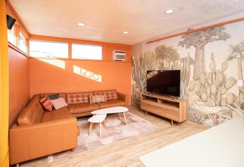 Bungalows Hostel