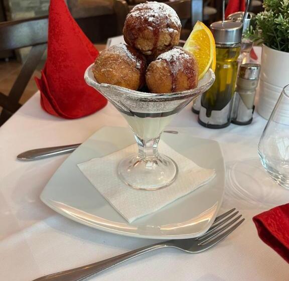 Casa Iris Hotel & Restaurant