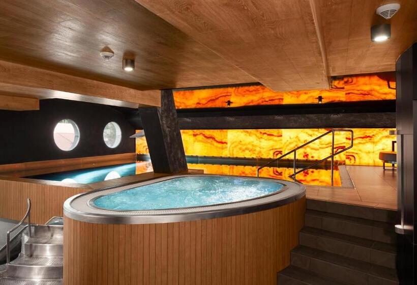 Grand Chotowa Hotel Spa & Resort