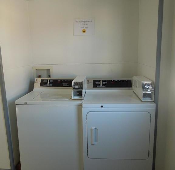 Holiday Lodge Motel Campground