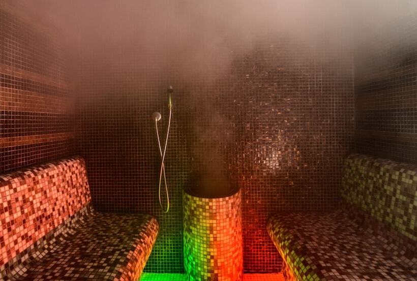 Отель Afrodyta Business & Spa