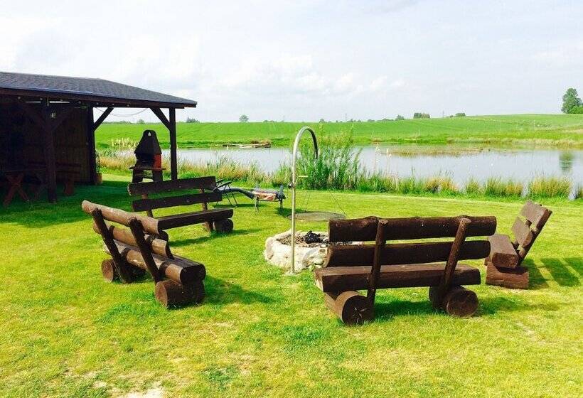 Отель Agro Nad Stawem