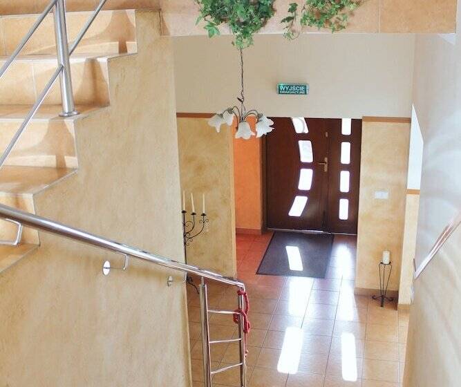 Отель Agro Nad Stawem