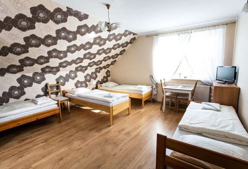 Отель Agro Nad Stawem